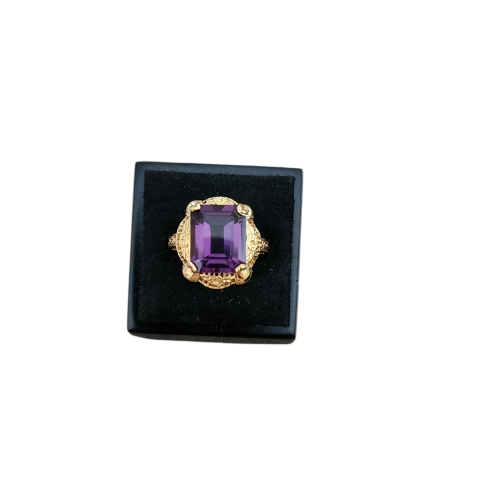 Size 6.5 925 Gold-Tone Purple Statement Ring - Women's Fashion Jewelry